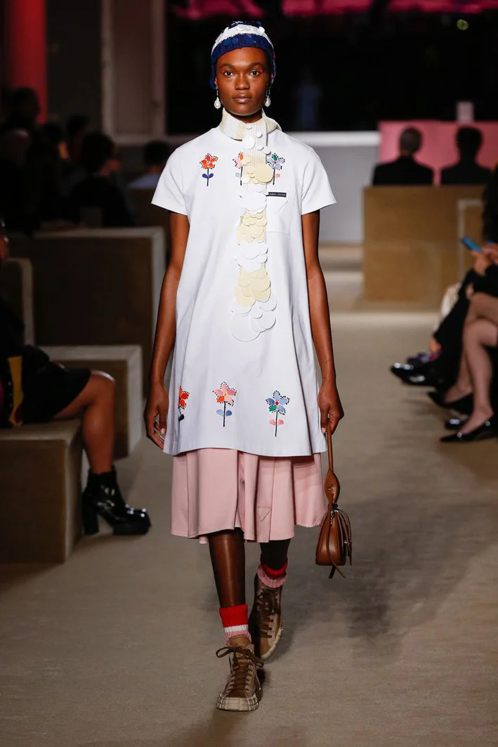 43-prada-resort-20-1556890649.jpg