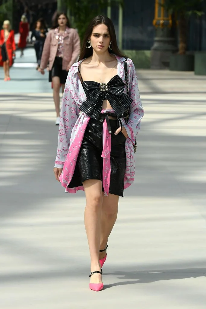model-walks-the-runway-during-chanel-cruise-2020-collection-news-photo-1146676401-1556891488.jpg