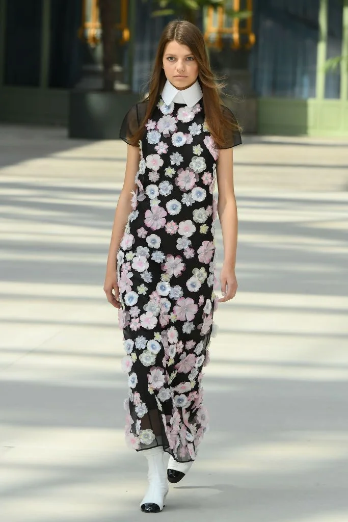 model-walks-the-runway-during-chanel-cruise-2020-collection-news-photo-1146676609-1556894027.jpg
