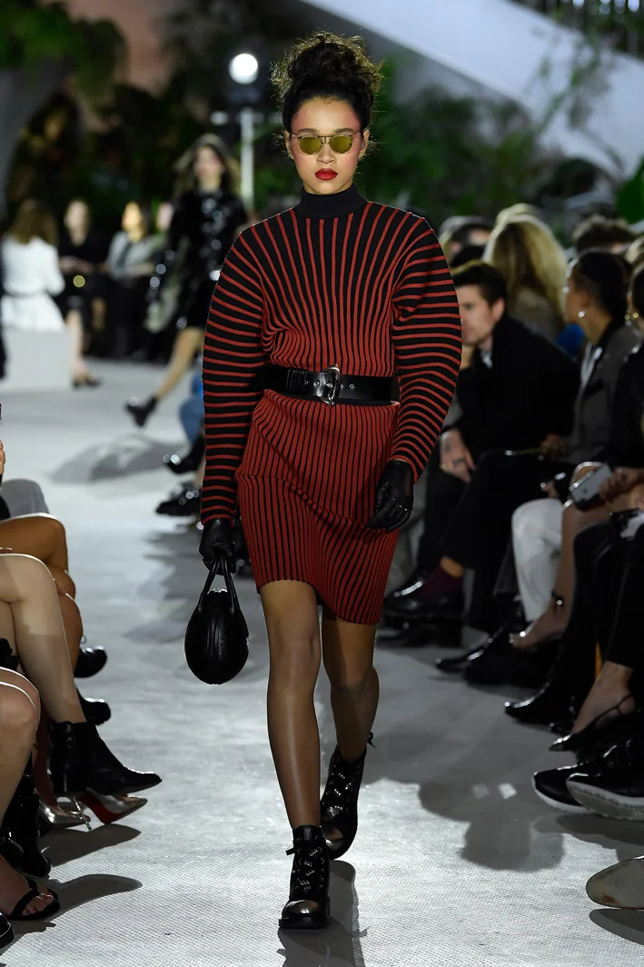 louis-vuitton-cruise-2020-fashion-show-031.jpg