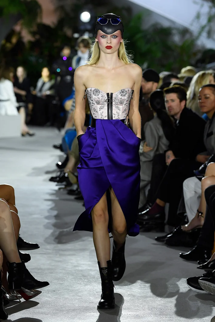 louis-vuitton-cruise-2020-fashion-show-048.jpg