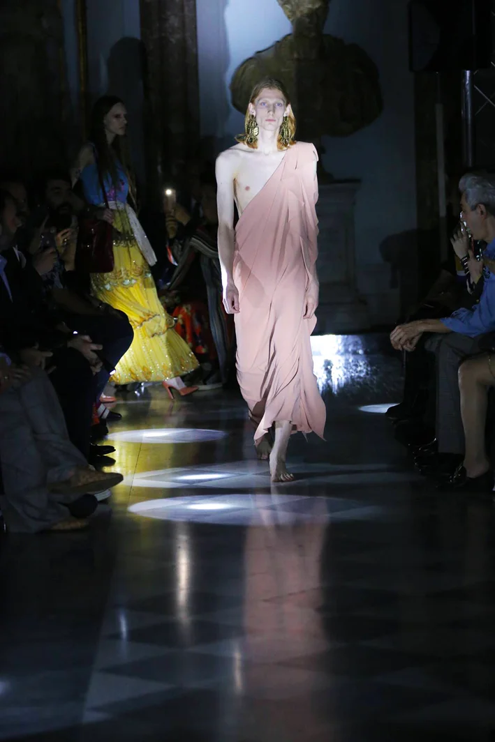 gucci-resort-2020-002.jpg