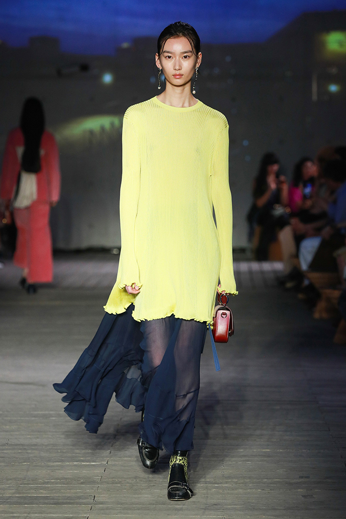 Chloe-resort-2029-029.jpg