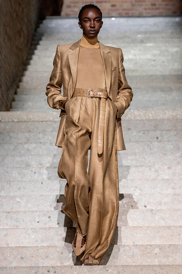 max-mara-resort-2020-fashion-show-021.jpg