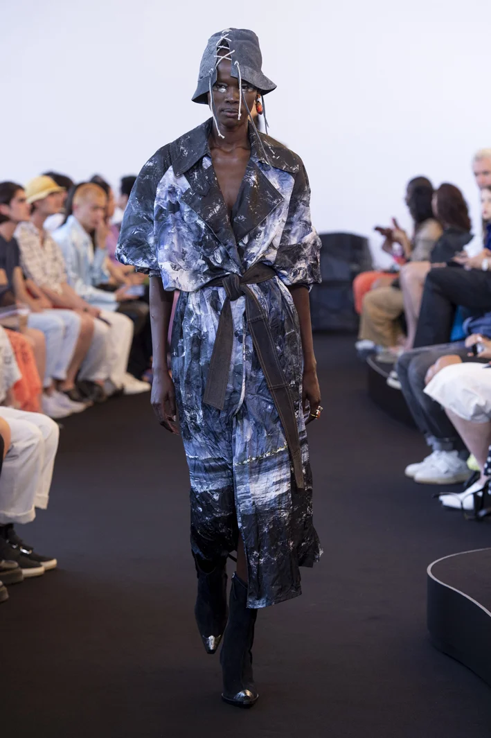 Acne-RS20-5706.jpg
