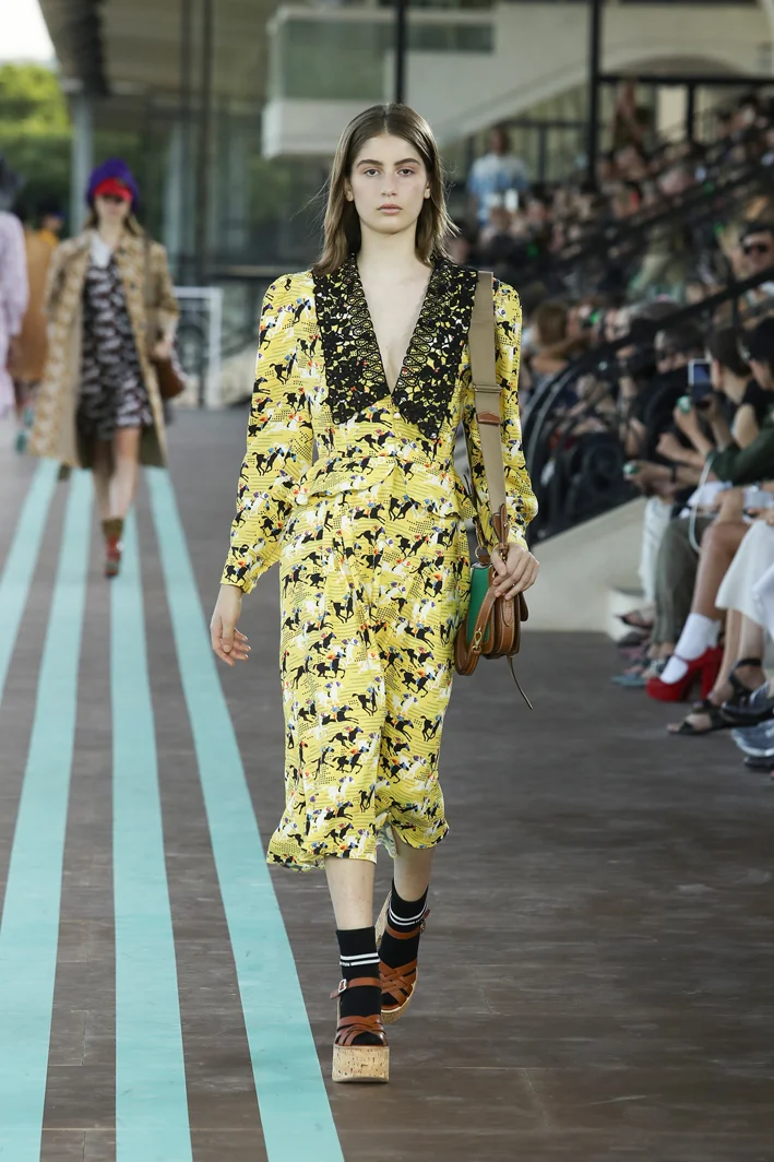 Miu-miu-resort-2020-fashion-show-The-Impression-014.jpg
