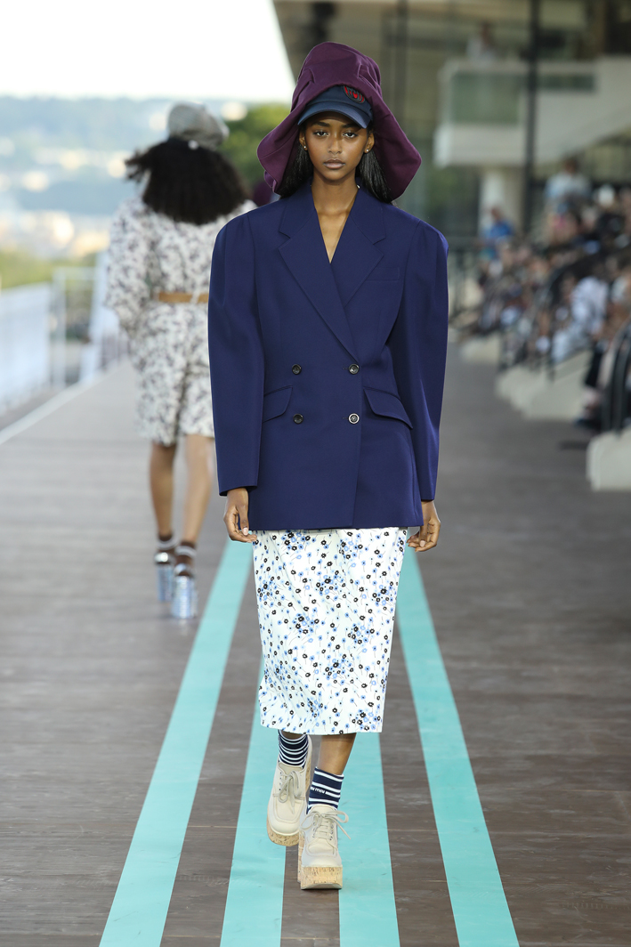 Miu-miu-resort-2020-fashion-show-The-Impression-025.jpg