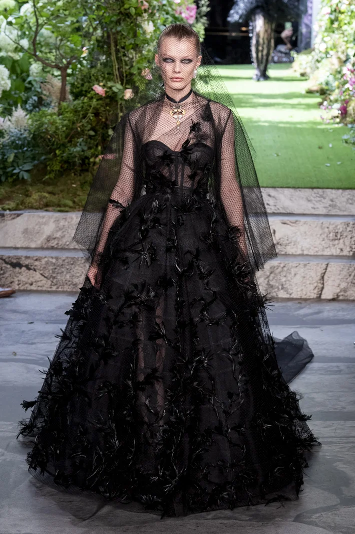 dior-hc-rf19-1915.jpg