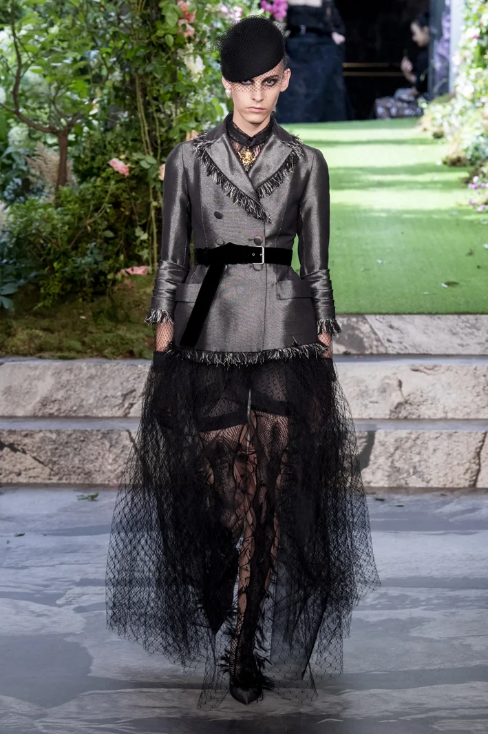 dior-hc-rf19-1983.jpg