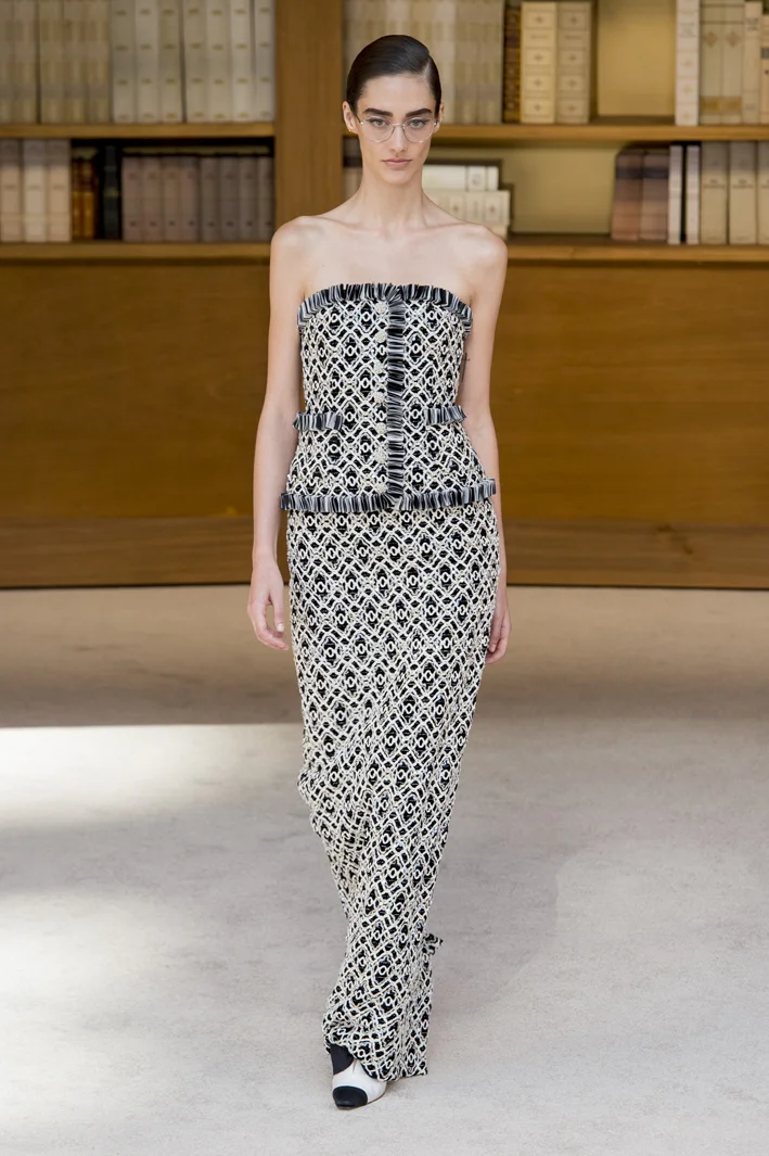 chanel-hc-rf19-3509.jpg