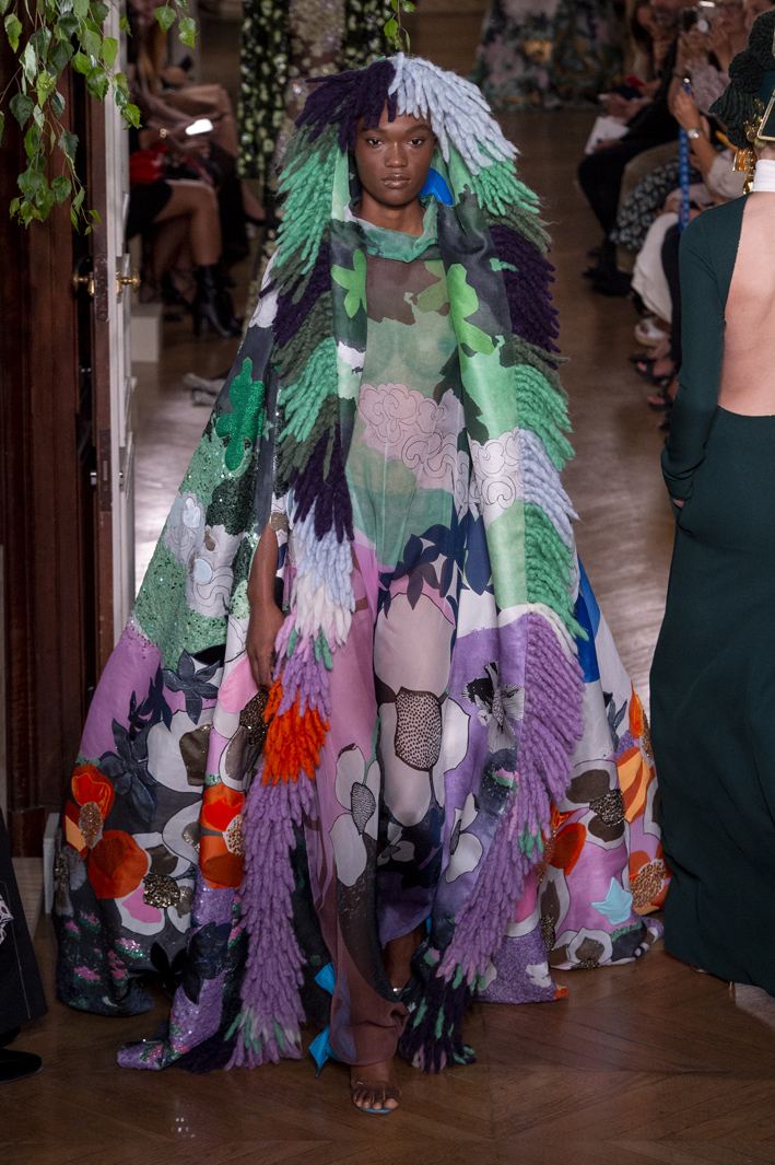 valentino-hc-rf19-3488.jpg