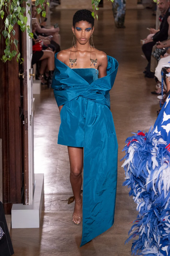 valentino-hc-rf19-3924.jpg