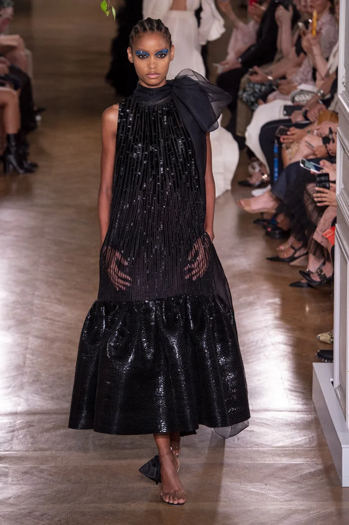 valentino-hc-rf19-3968.jpg