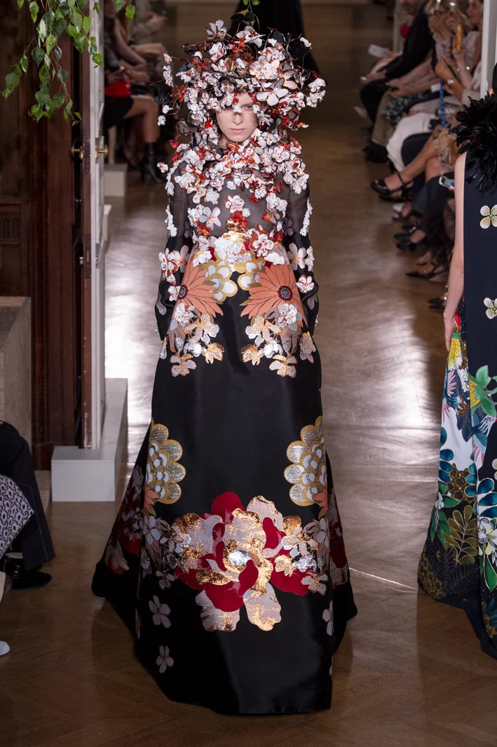 valentino-hc-rf19-4015.jpg