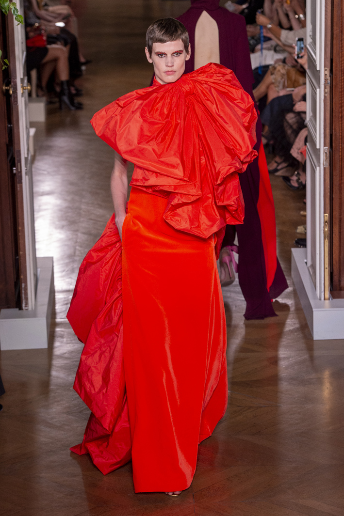 valentino-hc-rf19-4109.jpg