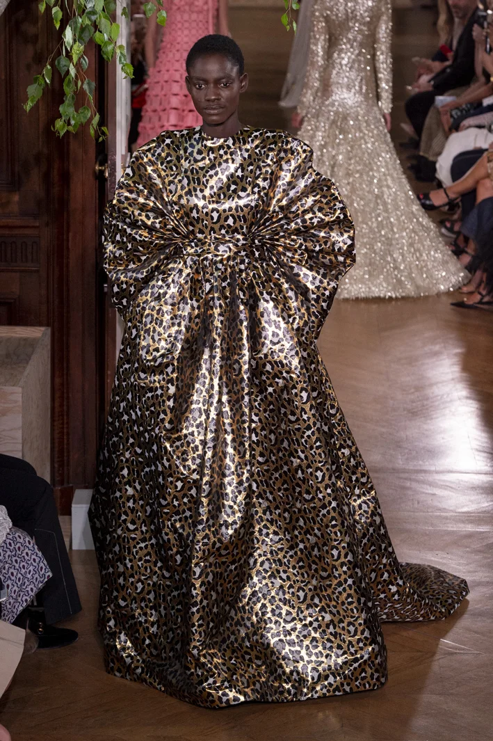valentino-hc-rf19-4199.jpg