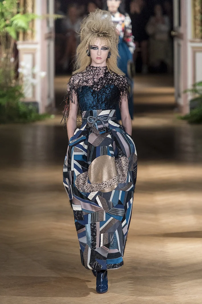 viktor-e-rolf-hc-rf19-3063.jpg