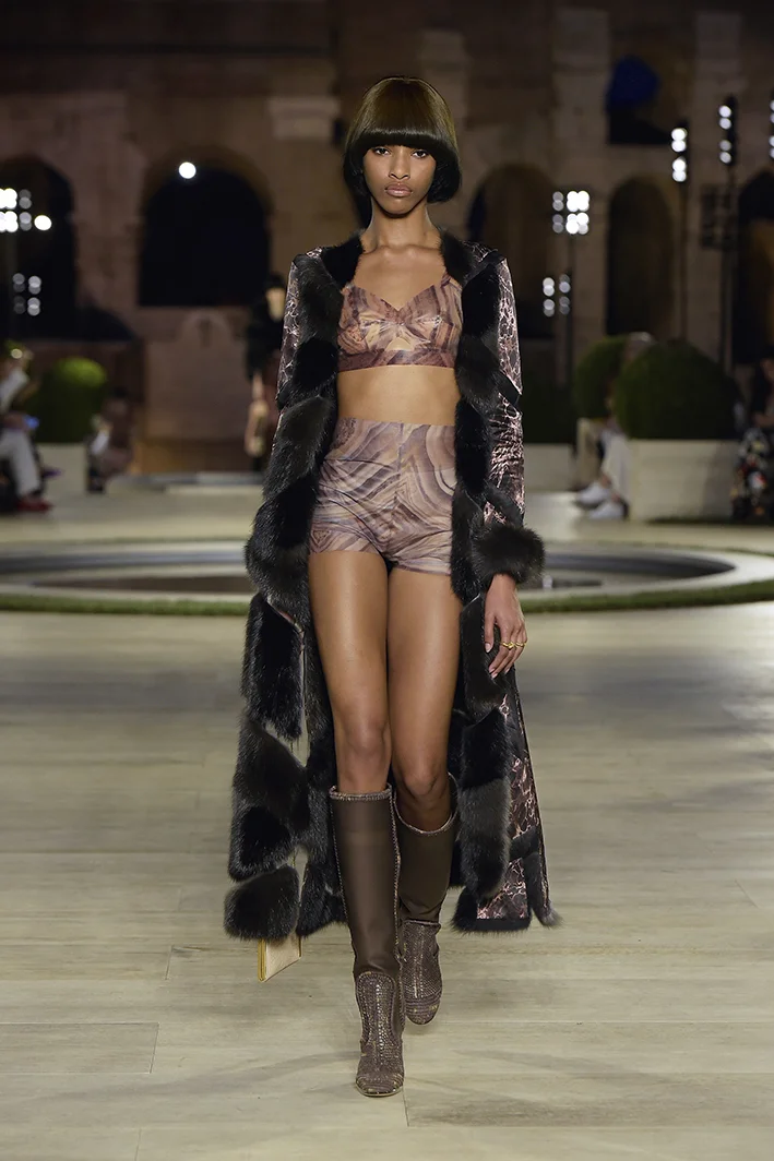 Fendi-PO-HC-F19-0012.jpg