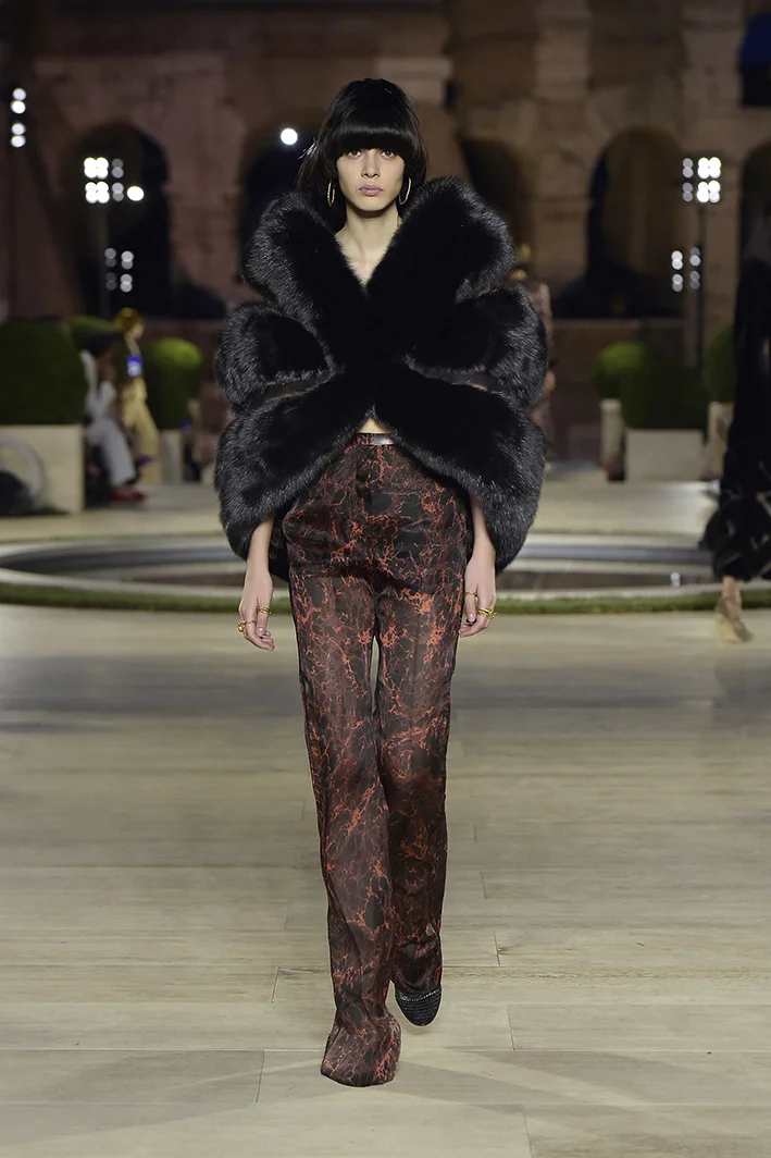 Fendi-PO-HC-F19-0014.jpg