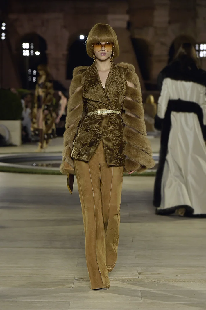 Fendi-PO-HC-F19-0018.jpg
