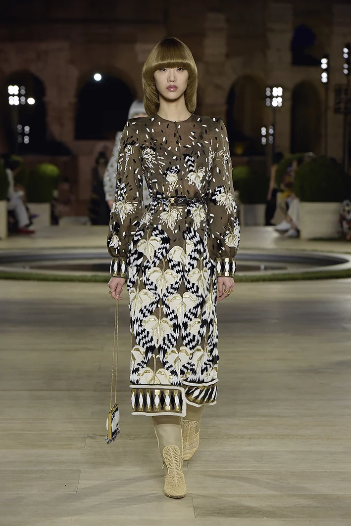 Fendi-PO-HC-F19-0025.jpg