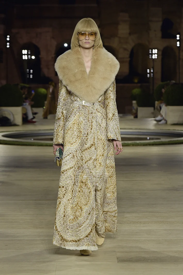 Fendi-PO-HC-F19-0036.jpg