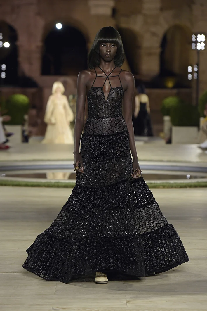 Fendi-PO-HC-F19-0040.jpg