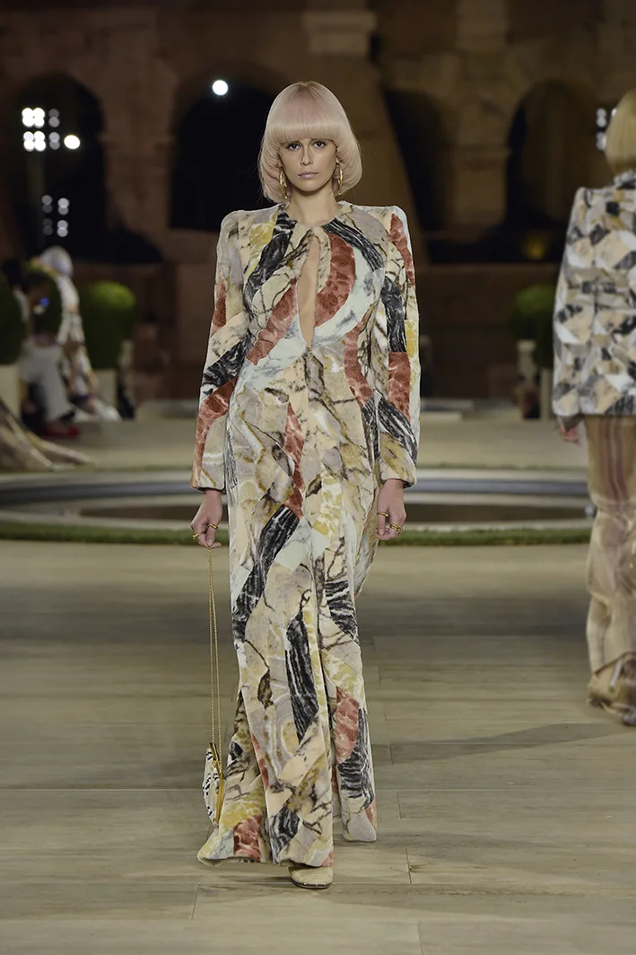 Fendi-PO-HC-F19-0052.jpg