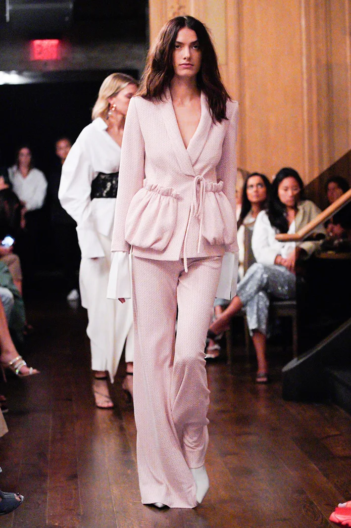 hellesy-ss20-0603.jpg