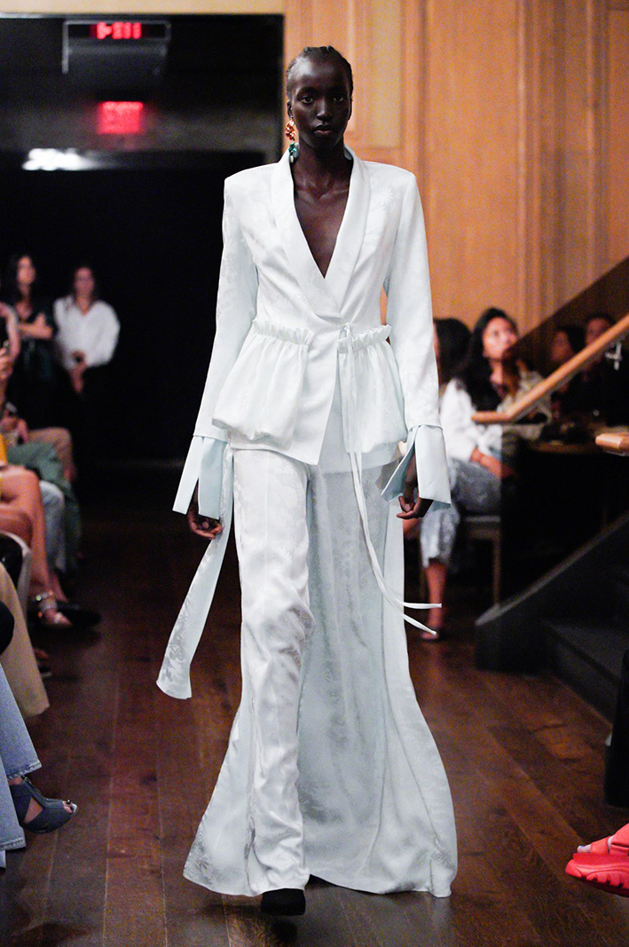 hellesy-ss20-0721.jpg