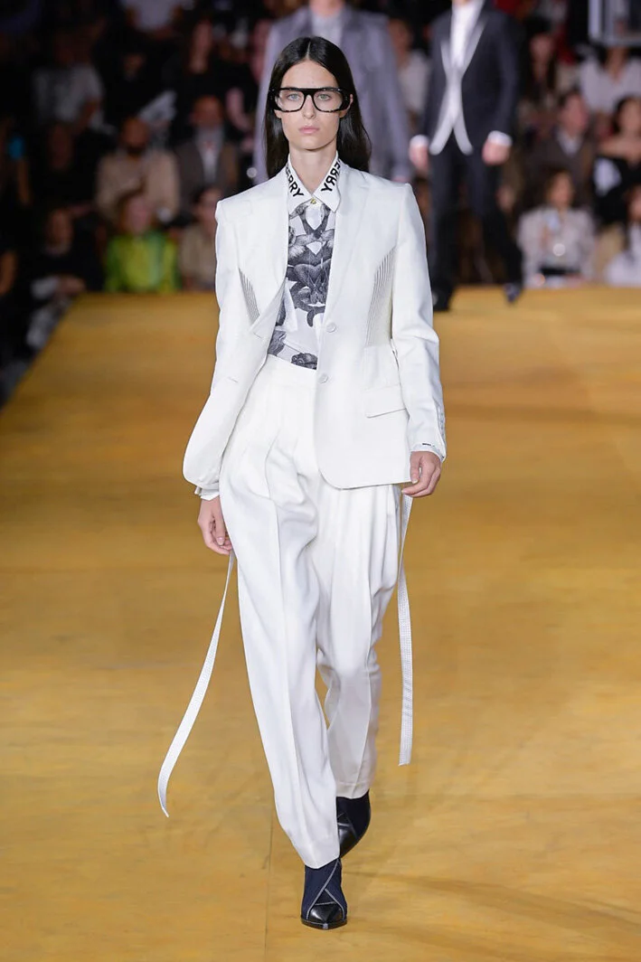 burberry_0679-10212135.jpg