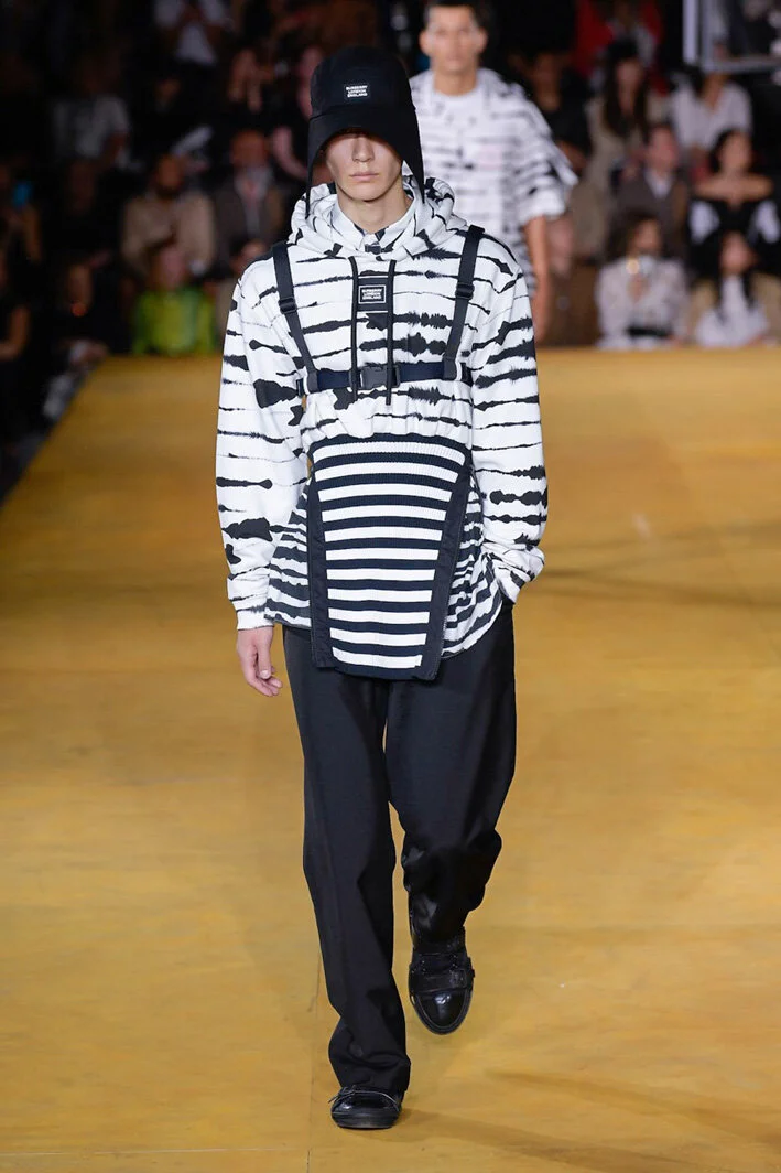 burberry_1141-10212135.jpg