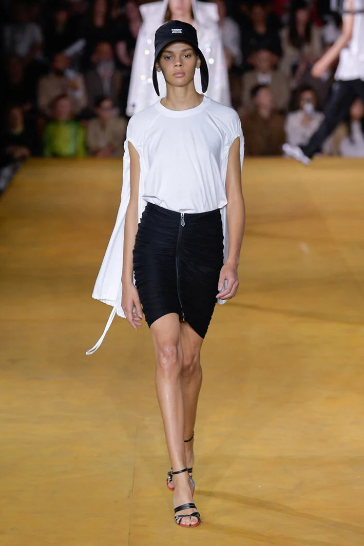 burberry_1196-10212135.jpg