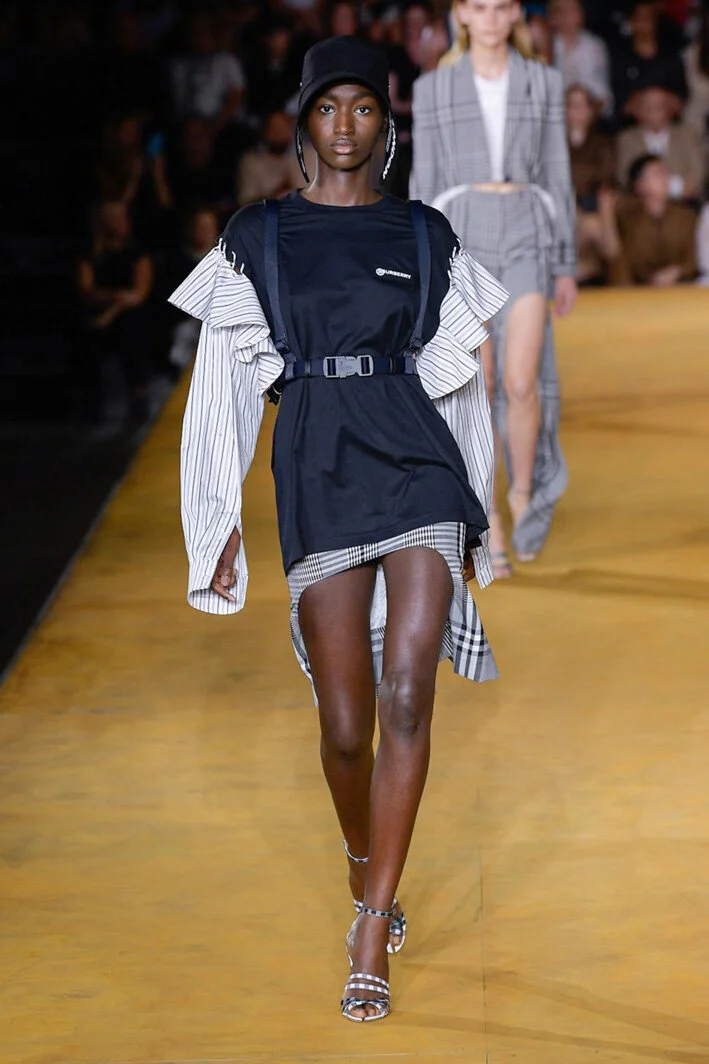 burberry_1430-10212135.jpg