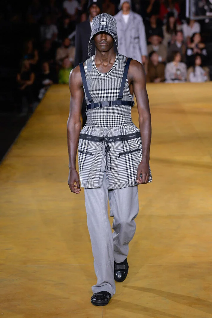 burberry_1469-10212135.jpg