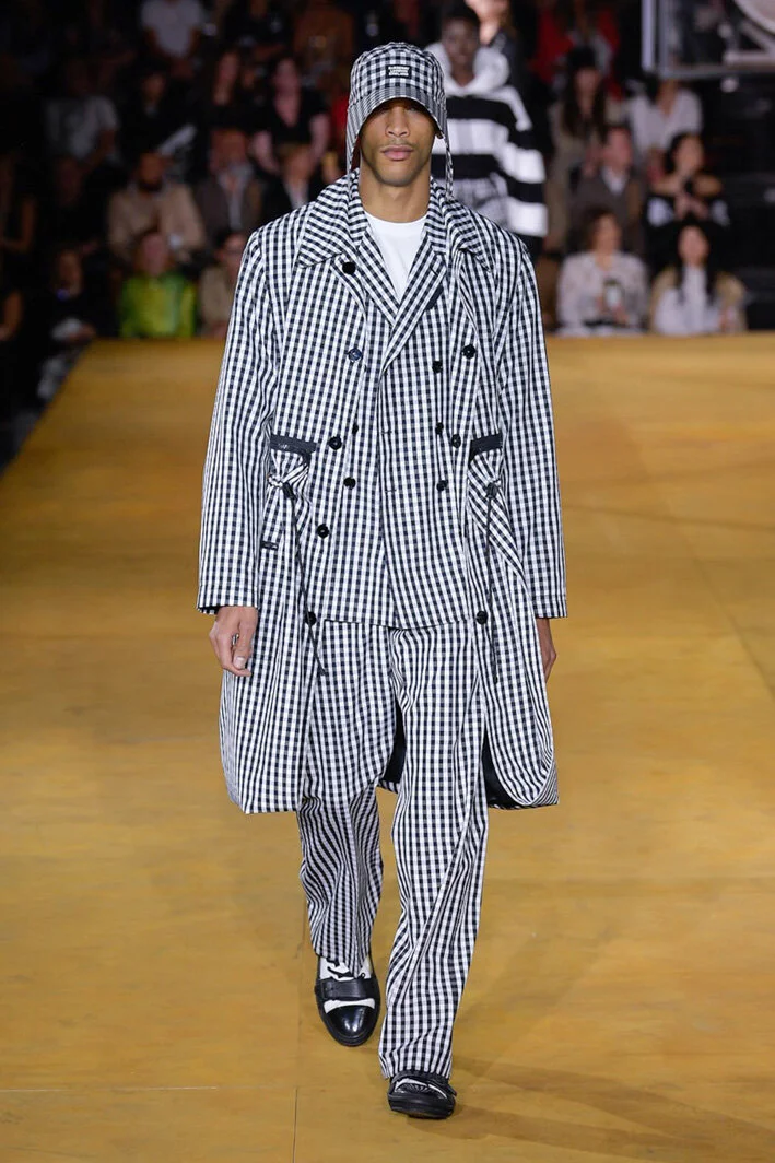 burberry_1506-10212135.jpg