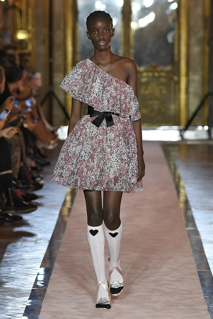 giambattista-valli-x-hm-resort-2020-fashion-show-The-Impression-009.jpg