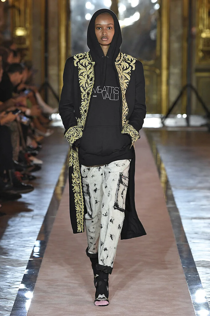 giambattista-valli-x-hm-resort-2020-fashion-show-The-Impression-053.jpg