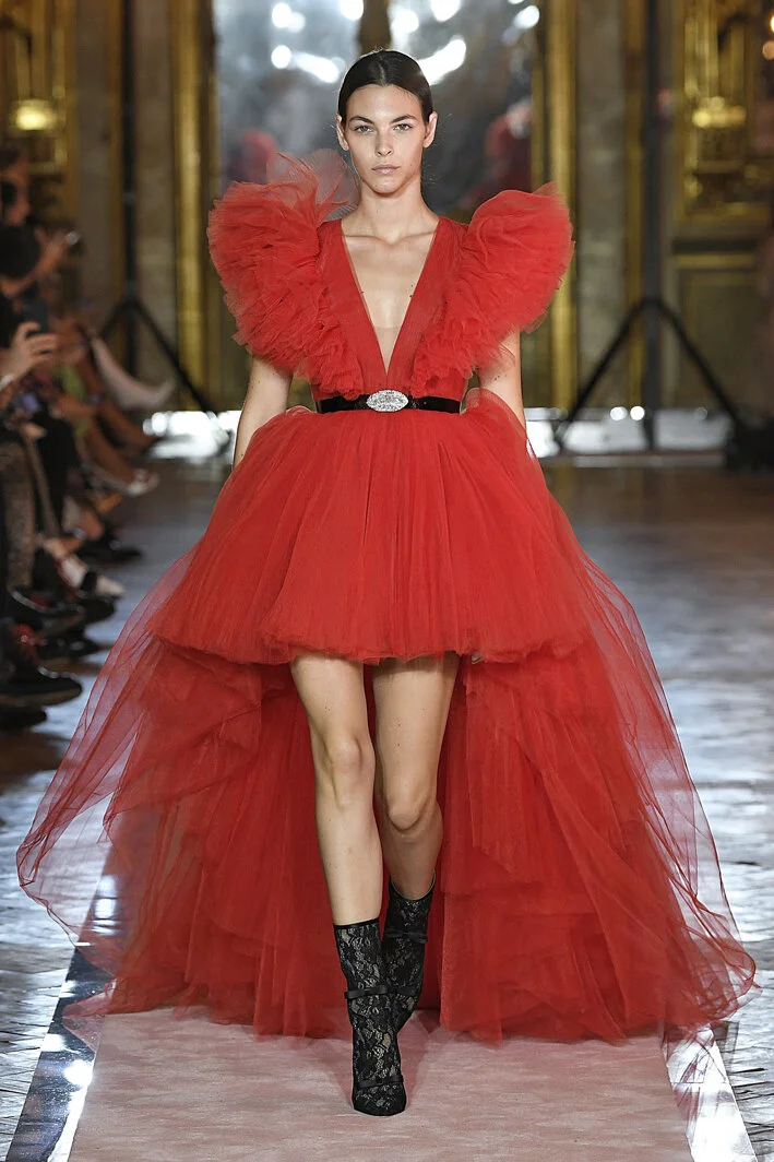 giambattista-valli-x-hm-resort-2020-fashion-show-The-Impression-059.jpg