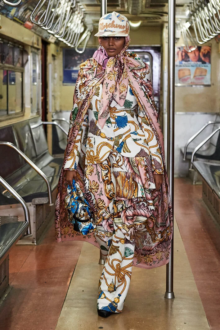 00014-Moschino-Pre-Fall_2020-_SDR2245.jpg