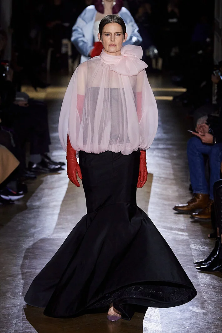 Valentino-cs20_01.jpg
