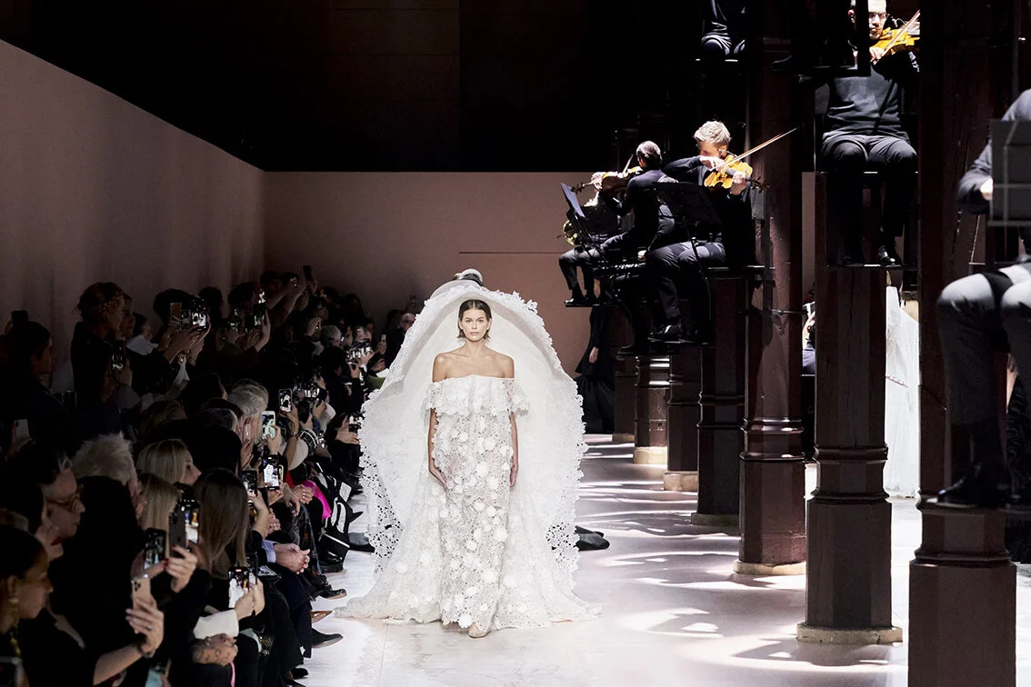 Givenchy-HC-RS20-0488-scaled.jpg
