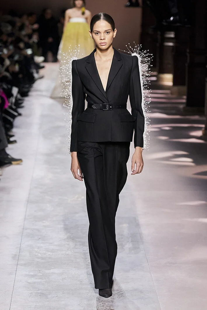 Givenchy-CS20_10.jpg