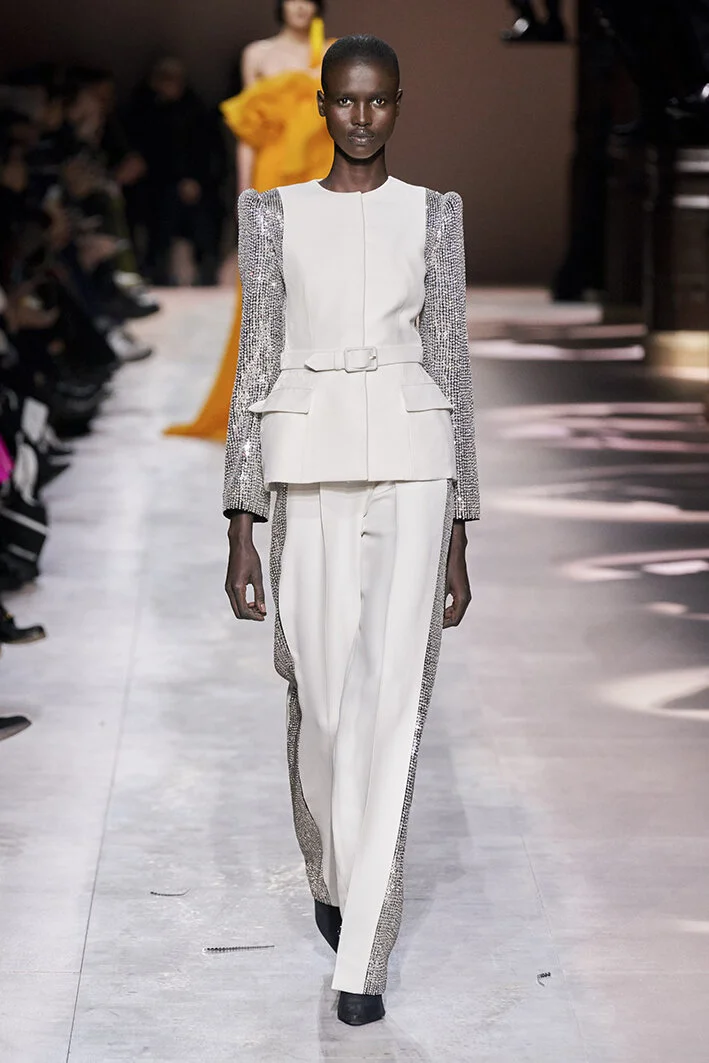 Givenchy-CS20_25.jpg
