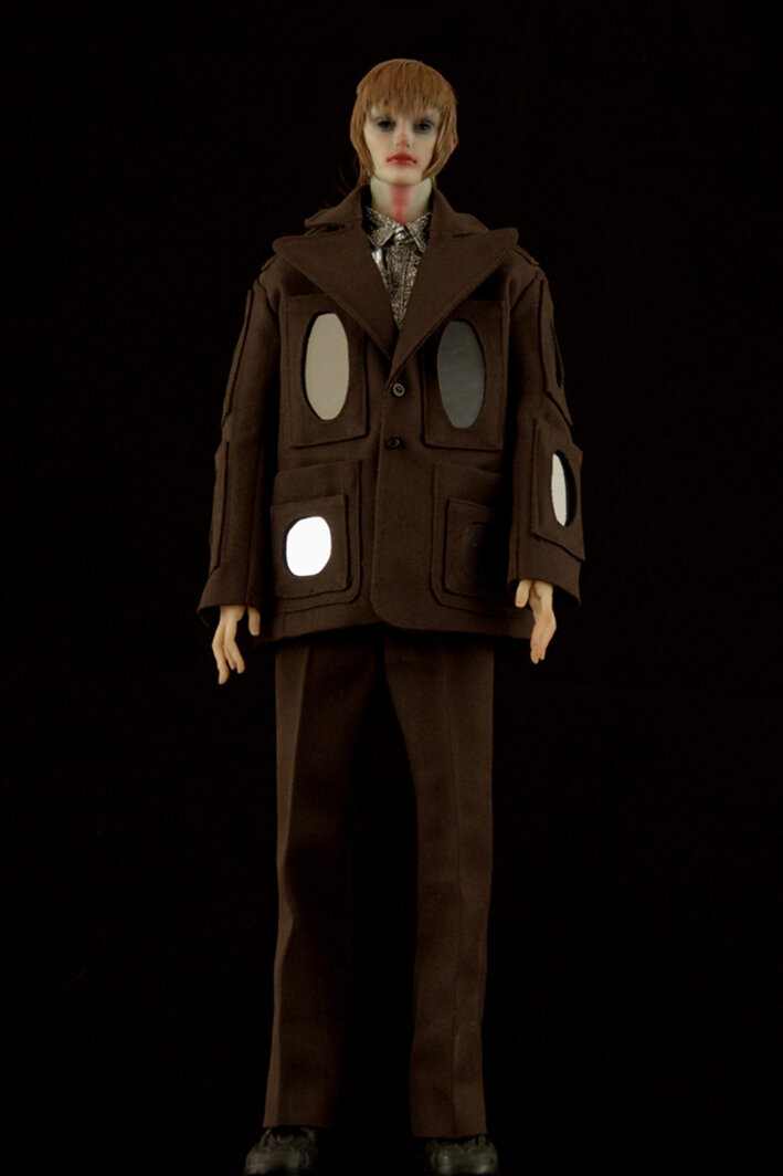 00003-WALTER VAN BEIRENDONCK-Mens-ss21-Mr-Bizango-1.jpg