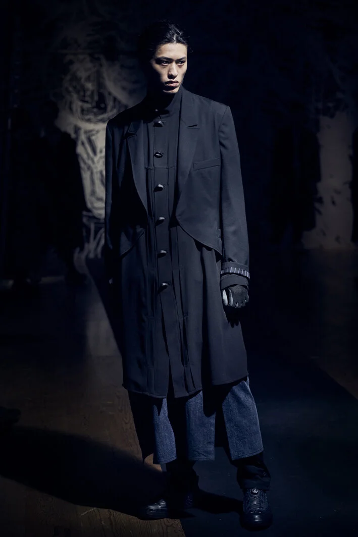 00022-Yohji-Mens-SS21-Credit-Takay.jpg