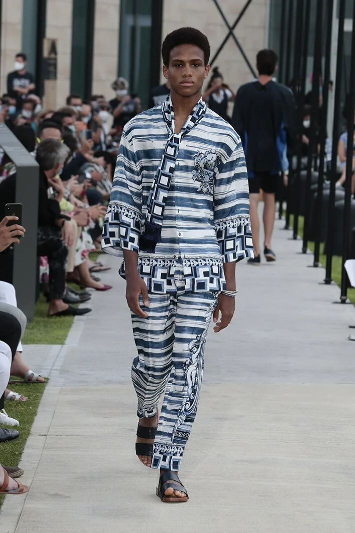 00010-DOLCE-GABBANA-MENSWEAR-SPRING-21.jpg