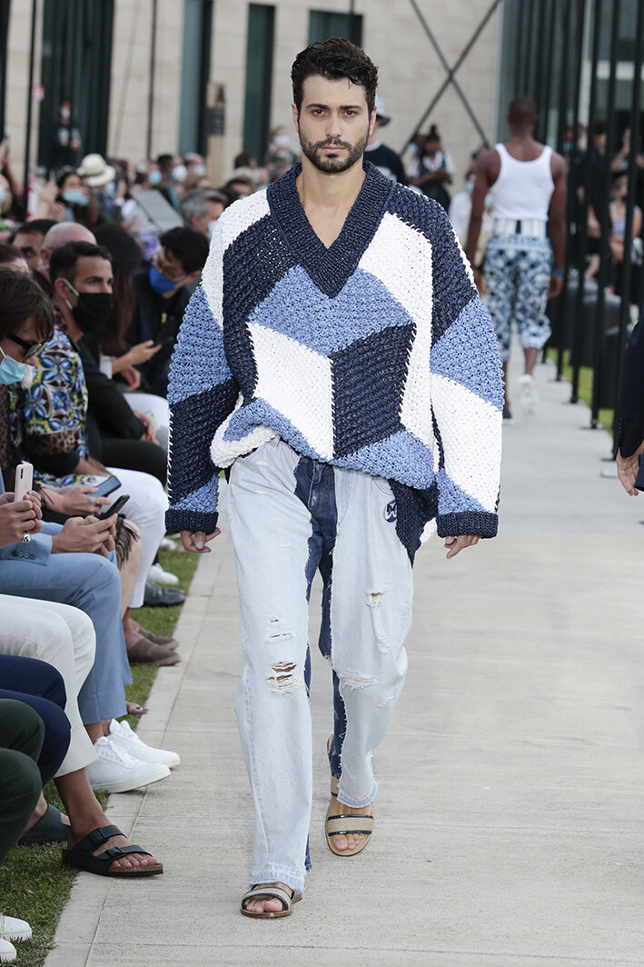 00030-DOLCE-GABBANA-MENSWEAR-SPRING-21.jpg