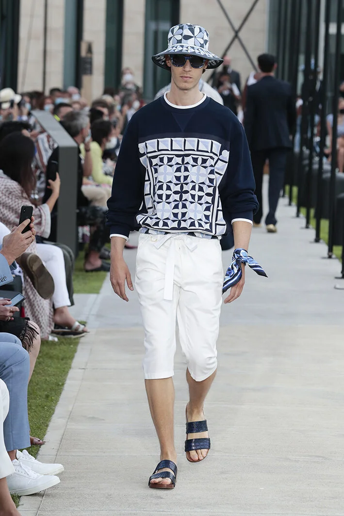 00032-DOLCE-GABBANA-MENSWEAR-SPRING-21.jpg