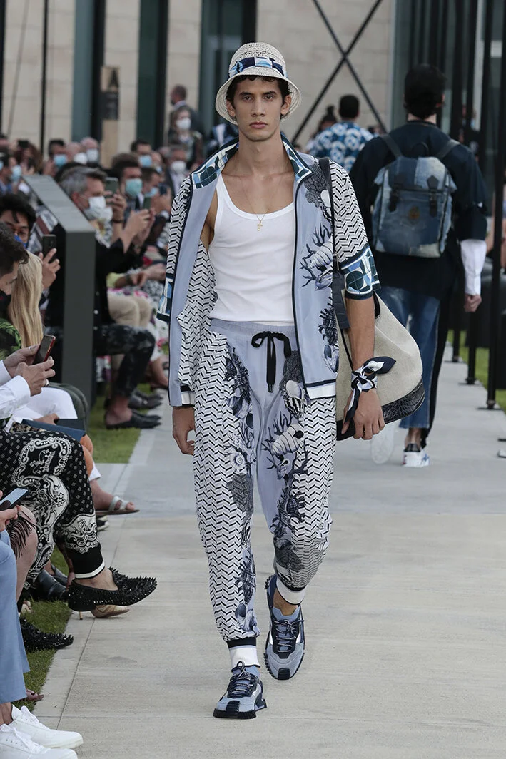 00038-DOLCE-GABBANA-MENSWEAR-SPRING-21.jpg